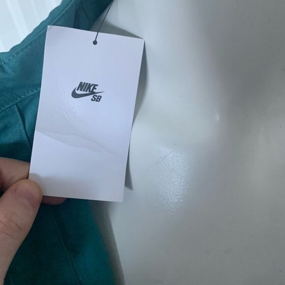 Nike SB  casual shirt - Picture 6 of 9